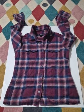 Patagonia  Women's Long-Sleeved Fjord Flannel Shirt